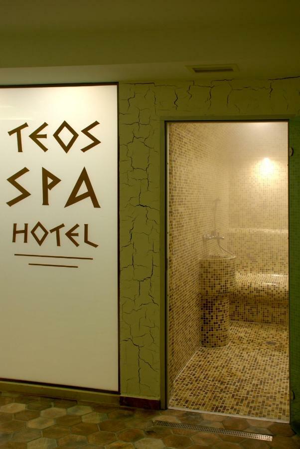 Family Hotel Teos Kiten  Extérieur photo